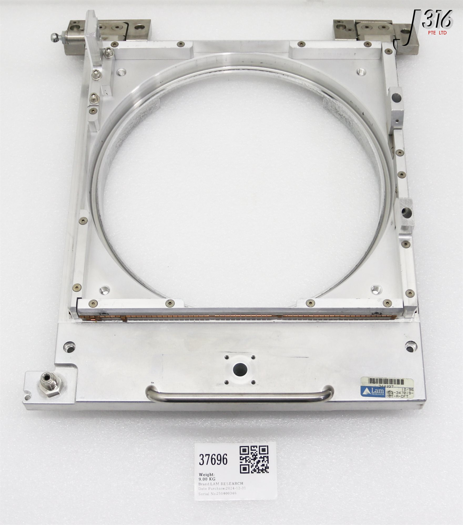 タケ 37696 LAM RESEARCH CHAMBER COVER ASSY (PARTS) 853-347019-001-A-DFT